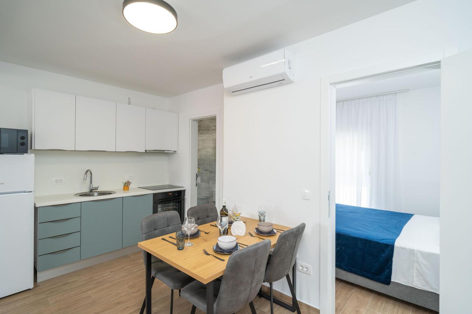 Luxury Salt Apartment *