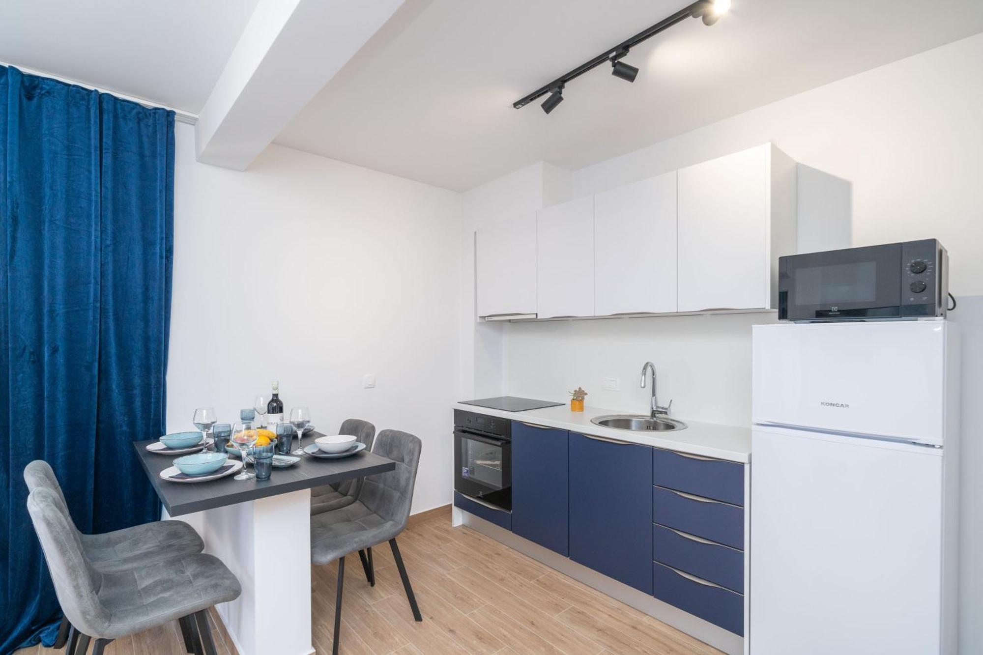 Luxury Salt Apartment